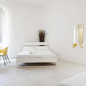 https://smart-apartment-central-station.it-lombardy.com