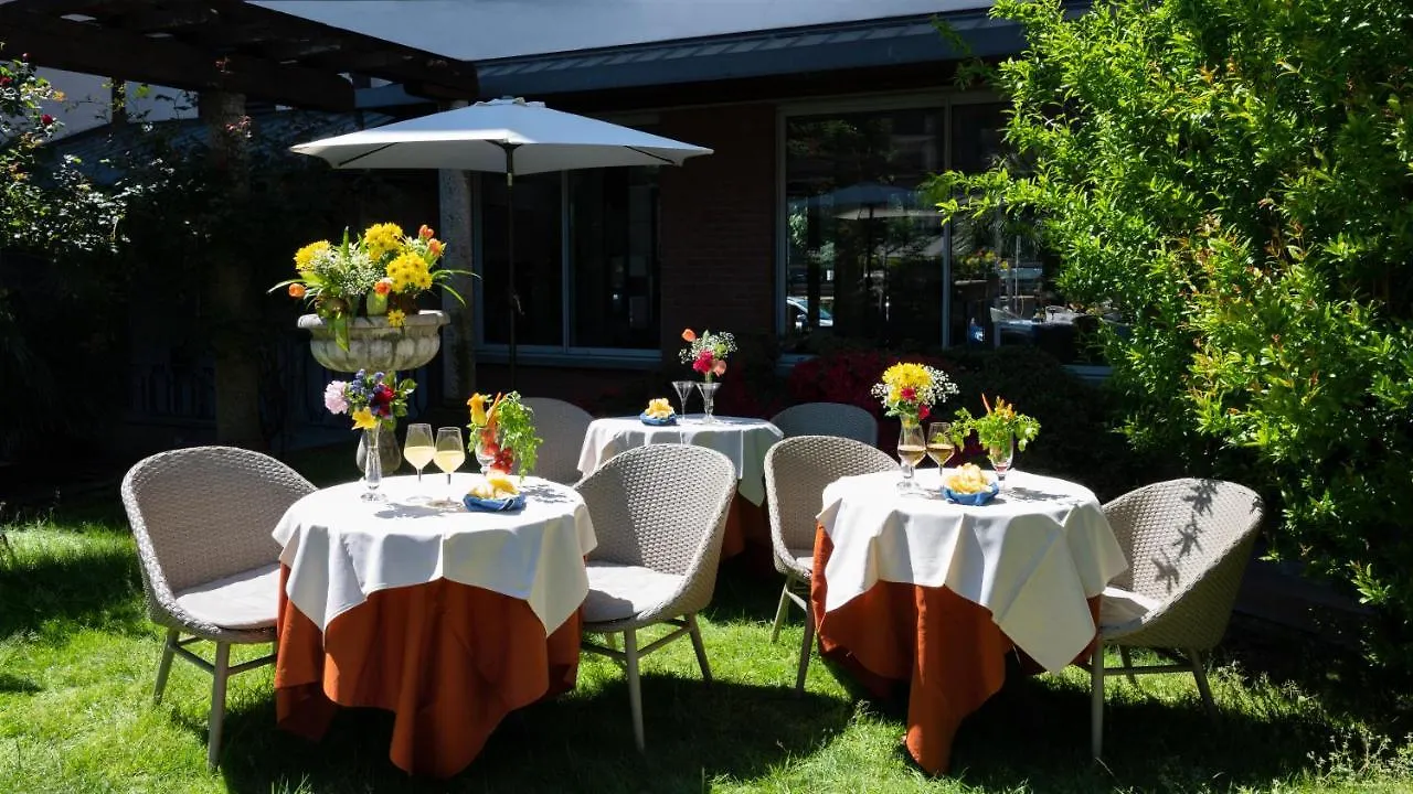Hotel Sunflower Milan