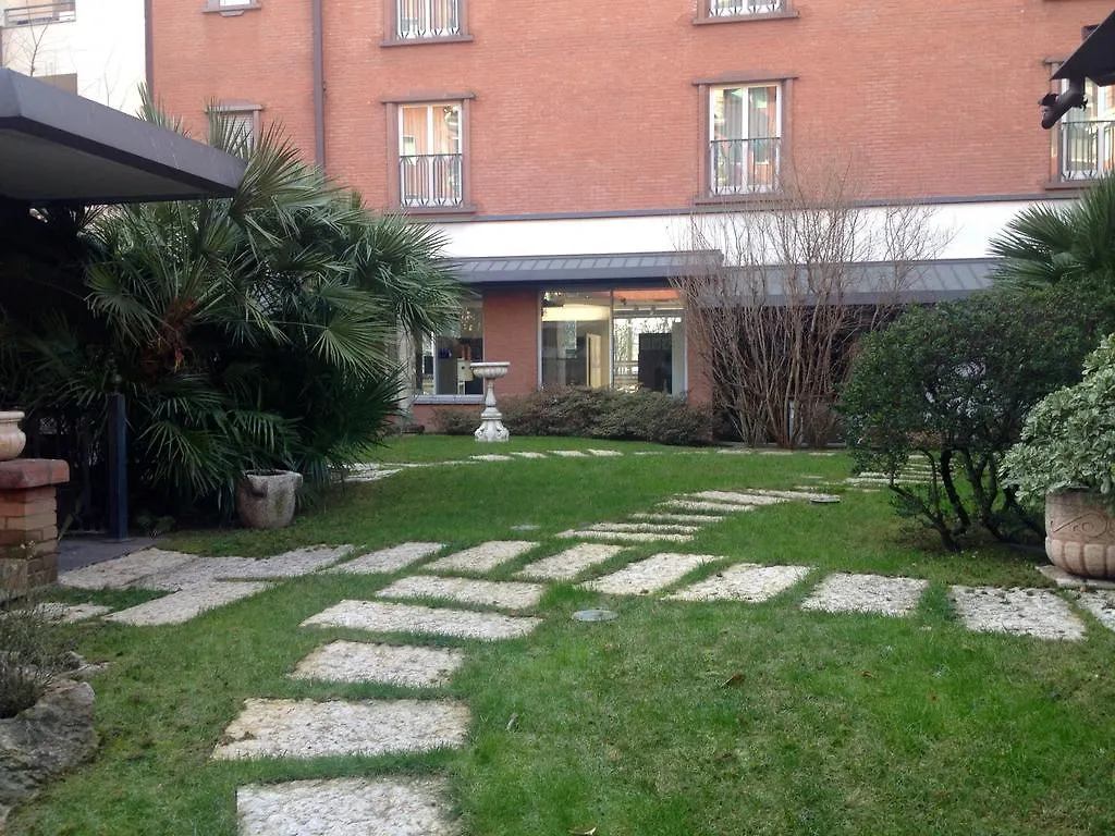 Hotel Sunflower Milan