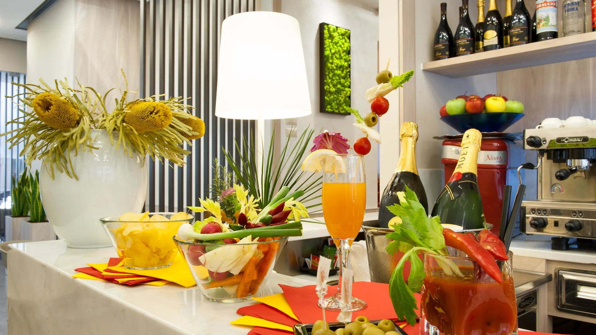 Hotel Sunflower Милан Италия