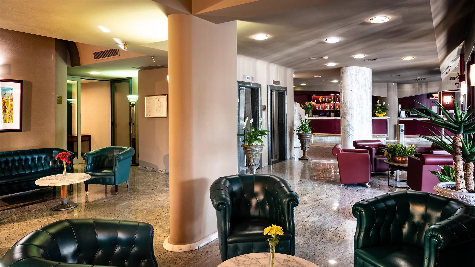 Hotel Sunflower Милан